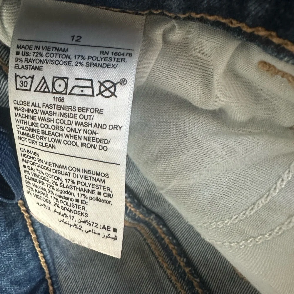 Preloved Old Navy Women's Distressed Skinny Jeans - Blue